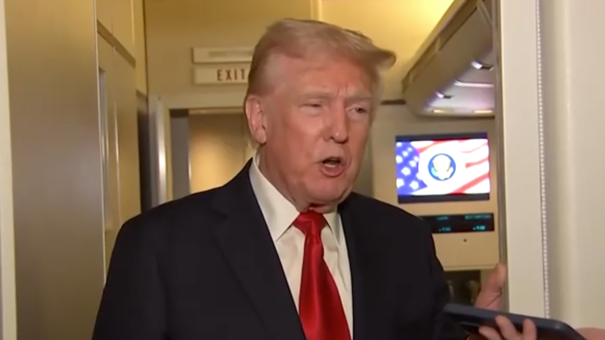 Trump diz que pode invadir outro país