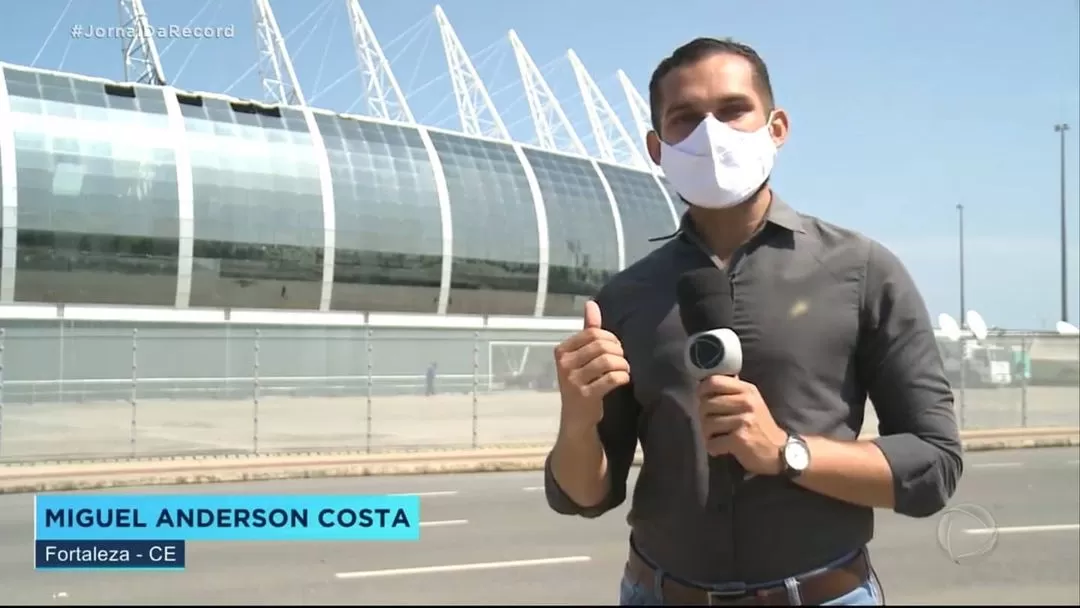 RECORD perde apresentador para a RedeTV!