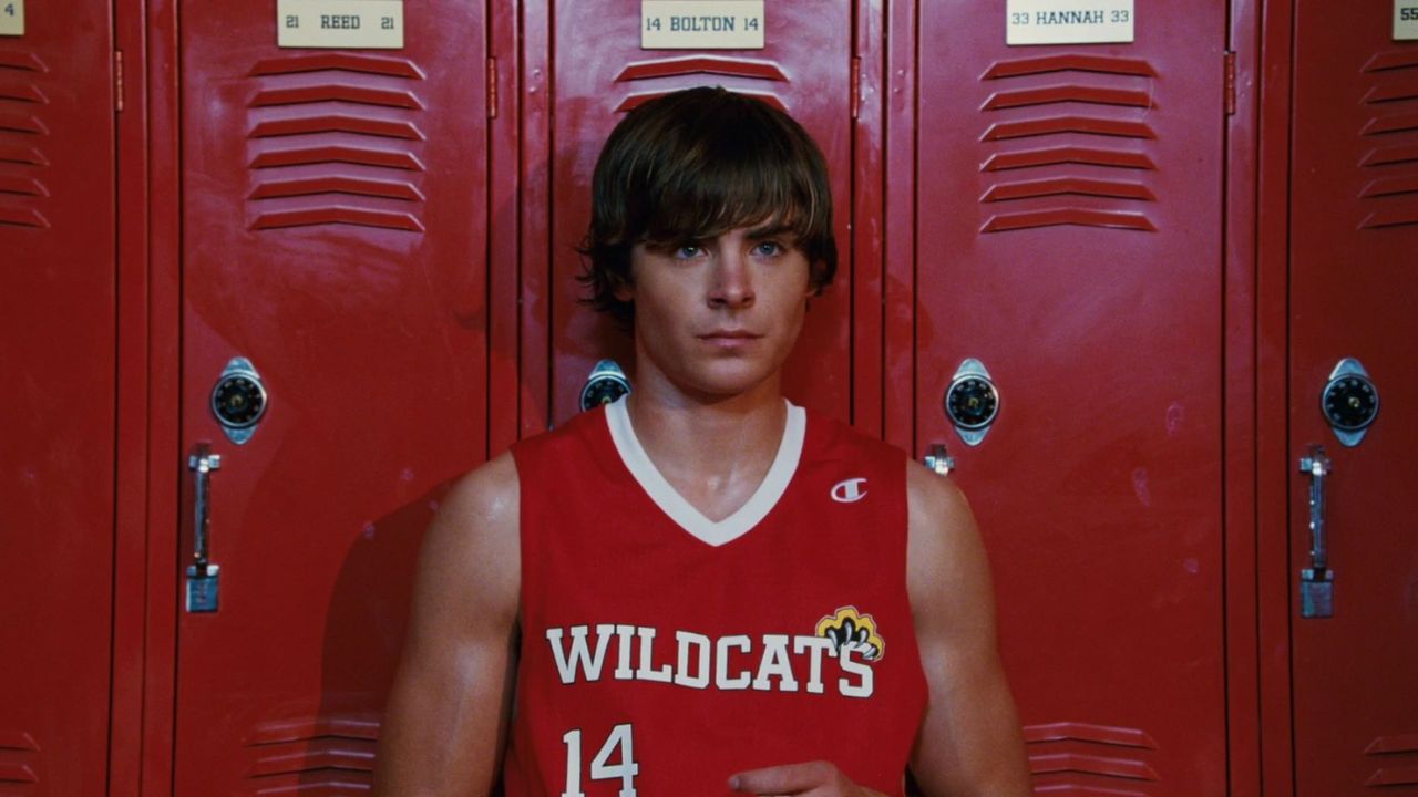 “High School Musical 3” completa 18 anos e emociona fãs